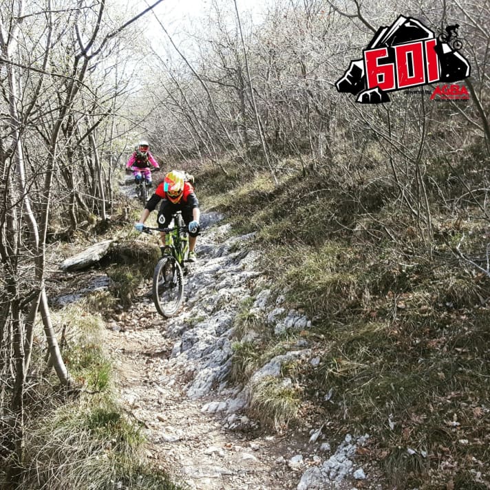 Freeride history was written here: The Sentiero 601 on Lake Garda is one of the most famous rumbling descents in the world. Anyone who makes it down here smoothly can be proud of themselves.