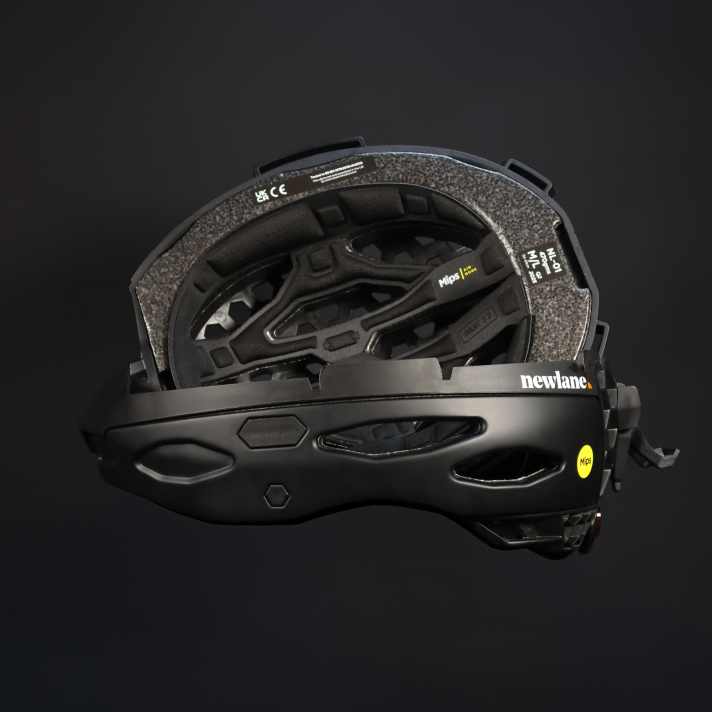 The Newlane is the first foldable helmet on the market to feature the Swedish manufacturer's popular safety system.