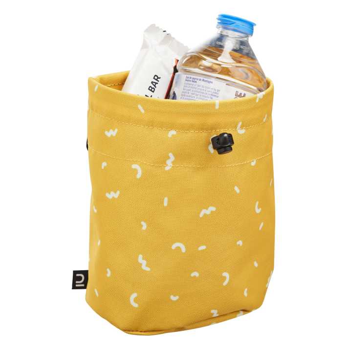 This little handlebar bag is both a gummy bear holder and a soft toy bag all in one. | Photo: Btwin