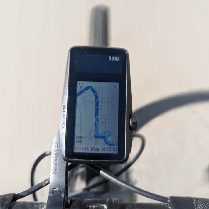 Die Karte enthält recht wenige Zusatzinfos außer der Route. Was dem einen eine angenehme Einfachheit ist, sieht für den anderen zu simpel aus.