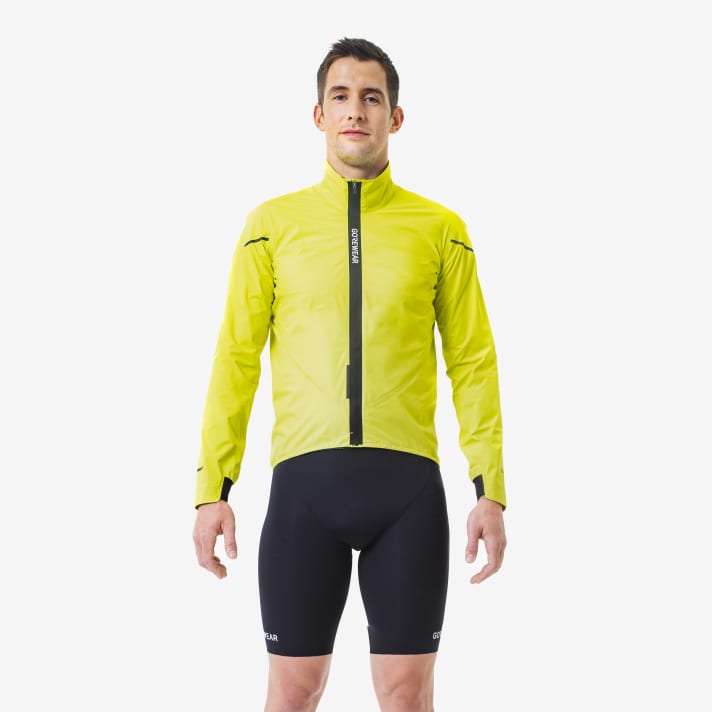 Gorewear aims to achieve an optimum fit with the so-called Kinetic Garment Design