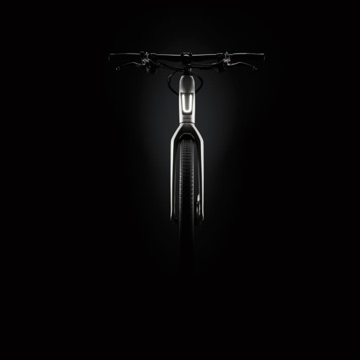 Visibility: The daytime running lights on the Stromer light up automatically as soon as you set off.