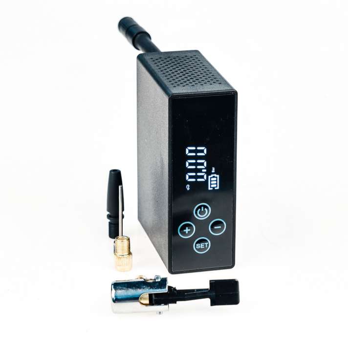 Graceemc Man Ltd - Mini bicycle pump with LCD