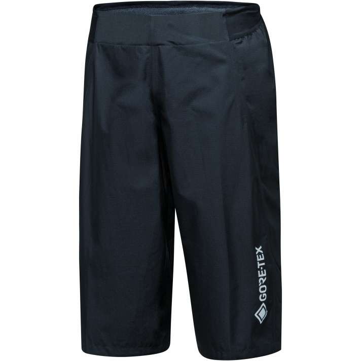 Cycling equipment for the autumn: Gorewear Endure Gore-Tex Shorts