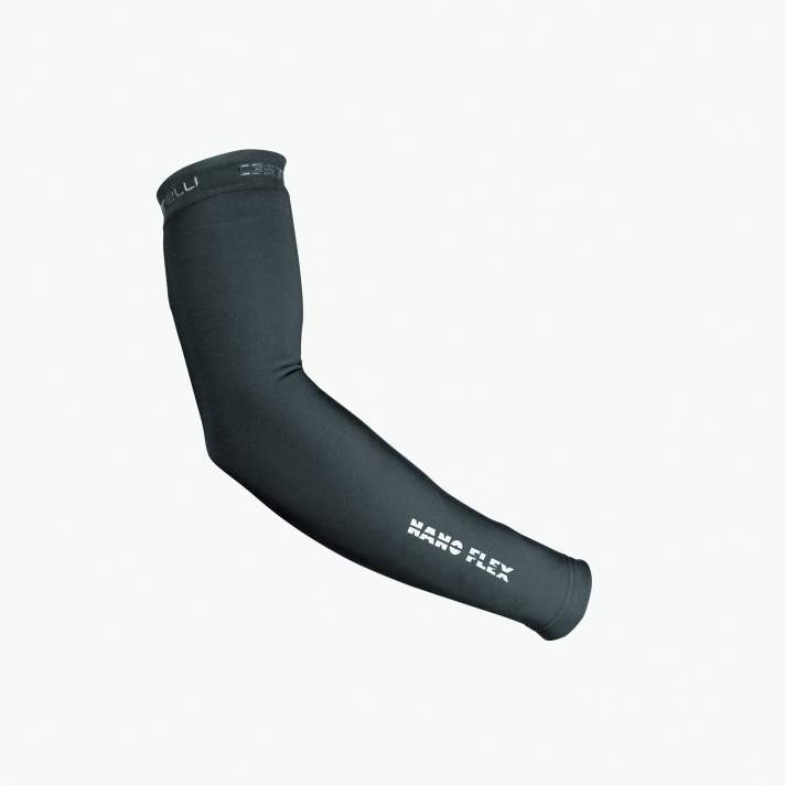 Equipement cycliste pour l'automne : brassard Castelli Nanoflex 3