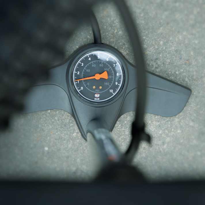 This is easy to read even without glasses. | pd-f