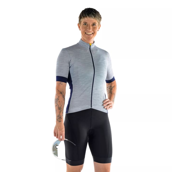 Églantine du Café du Cycliste