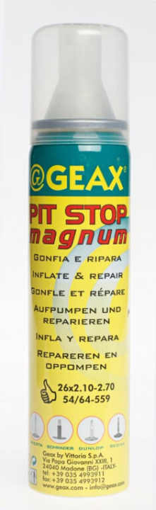   Wenn man mit Tubeless einen Platten fährt und das Loch im Reifen nicht zu groß ist, helfen solche Pannensprays, die Schaum und Druckluft enthalten.