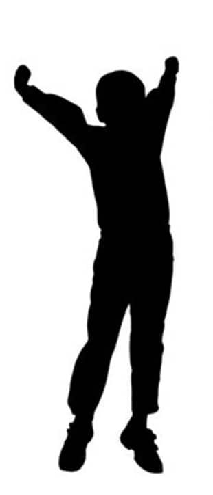 14 inches: 3.5-5 years | inside leg length: 38-46 centimetres | height: 95-110 centimetres | The first bikes for pedalling are already available from 14 inches. It's best to practise without training wheels.