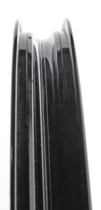   Echte Tubeless-Felgen sind komplett abgedichtet.