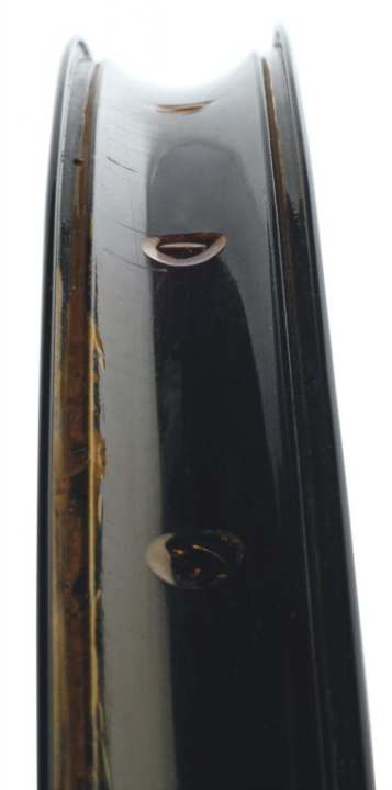   A typical tubeless-ready rim.