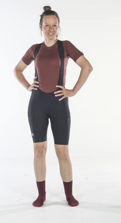 Castelli propose avec l'Unltd Endurance Bibs W un cuissard robuste avec des extras pratiques.