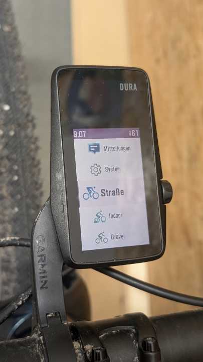 Clear display - even with the settings, you don't have to go too deep into the operating menu.