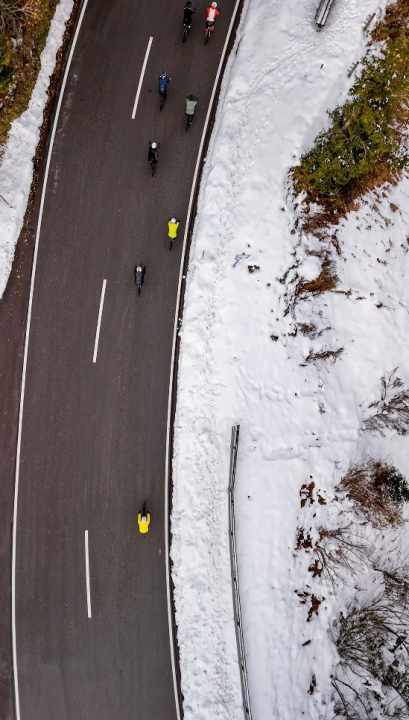 Winter pleasures. Road cycling in winter conveys special impressions between icy toes and fascinating landscapes