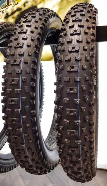 Schwalbes Fatbike tyres Al Mighty 4.8"