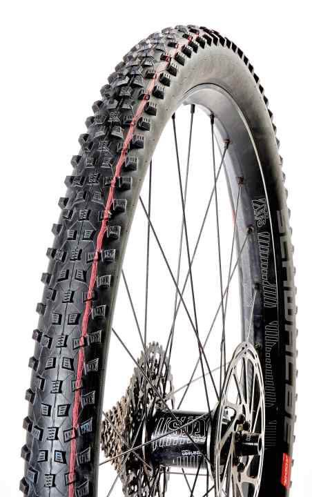    <a href="https://www.awin1.com/cread.php?awinmid=11768&awinaffid=471469&clickref=Schwalbe+Rocket+Ron&ued=https%3A%2F%2Fwww.rosebikes.de%2Fsearch%3Fq%3DSCHWALBE%2BRocket%2BRon%2B%26fahrradwelten%255B%255D%3Dmountainbikewelt&pref1=bike" target="_blank" rel="noopener noreferrer nofollow">Schwalbe Rocket Ron</a> *
