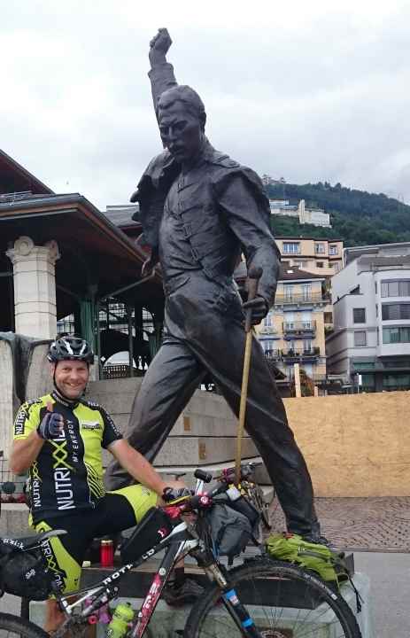   On 17 June 2017, the Navad-1000 long-distance tour starts in Romanshorn for the third time. The destination is the statue of Freddy Mercury on the lakeside promenade in Montreux. This will honour the late Queen singer for providing the perfect soundtrack to biking with songs such as "Bicycle Race", "Don't stop me know" and "We are the Champions".