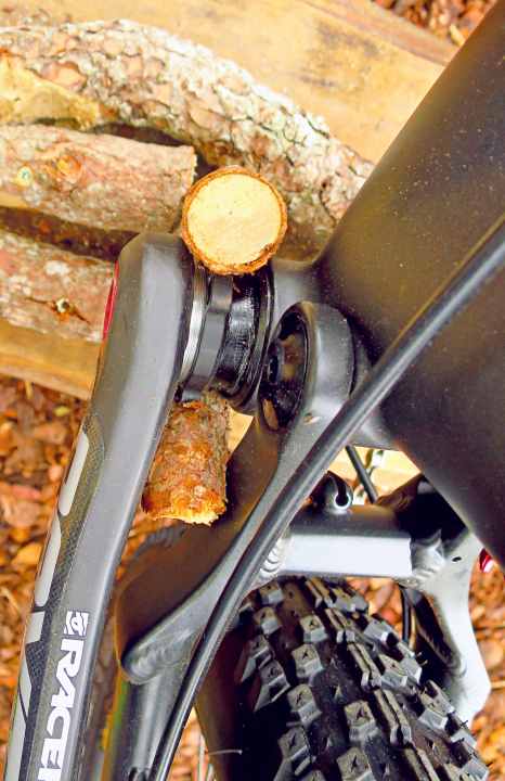   Wider bottom bracket