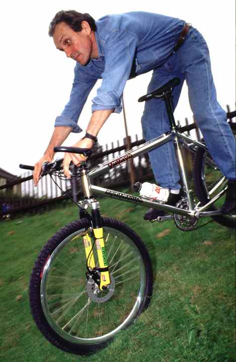   Disc brakes, suspension forks: Bob Sticha developed for the bike what had long been available in motorsport...