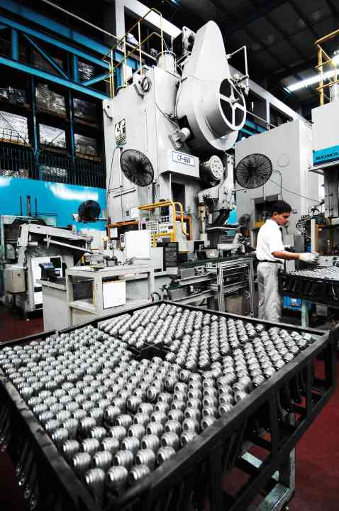   Shimano: Einer der vielen Produktionsabläufe