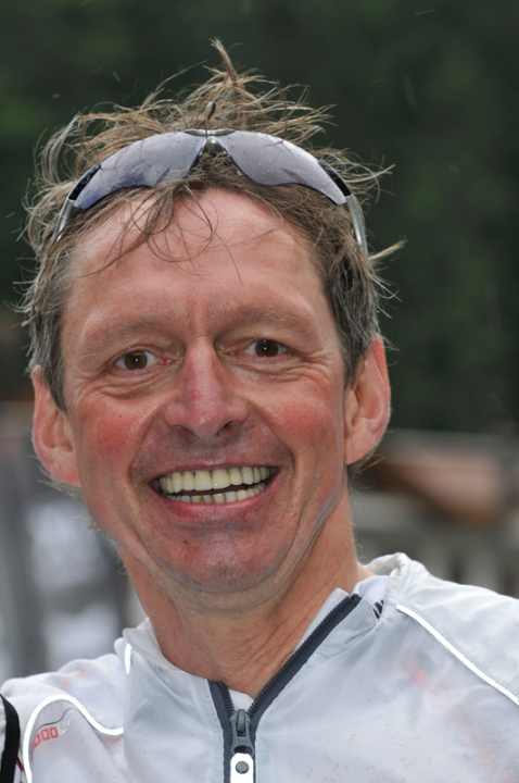   Christian Baumhof, 52 years old, 71 kilos, bookseller, hobby road cyclist for 20 years, around 10,000 kilometres a year. Experience with carbon wheels before the Transalp: around 500 kilometres 