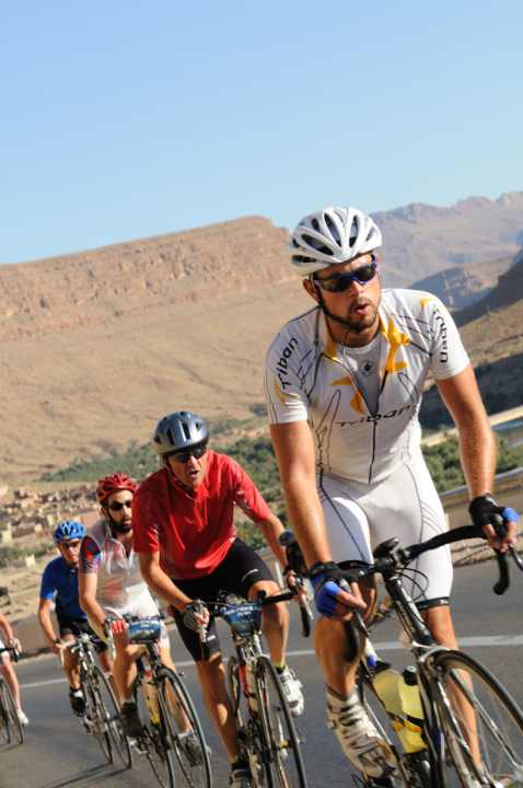   The next day, David Imboden, second in the overall standings, leads the leading quartet into the first climb (left), followed by Dirk Franckx and the future overall winner Eric Voutaz. 