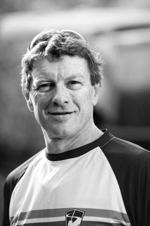   Uli Frieß, expert on the E-MTB test bench in the test lab