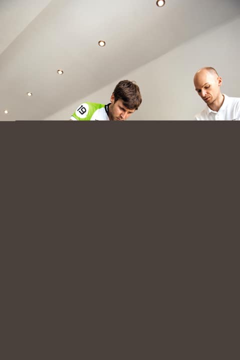   Bei Radsportlern ist die Oberschenkel-Rückseite oft vernachlässigt. Deshalb sollte sie gedehnt werden.