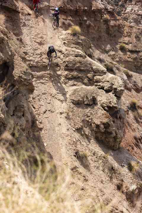 Sam chooses the steep line during the Red Bull Formation 2021 event.