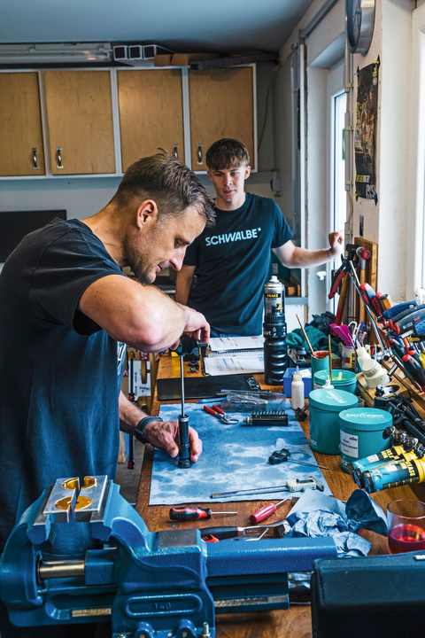 Treat your suspension elements to a service. You can also do the small fork service yourself.