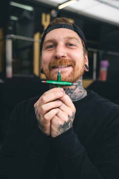 Manuel Pasterer hat als Kind schon immer seinem Papa beim Schrauben an den Motocross-Maschinen über die Schultern geschaut