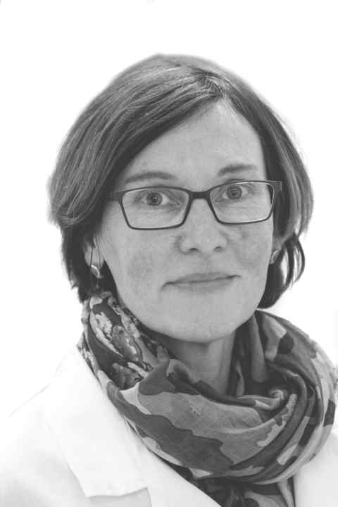 Mikrobiologin Dr. Claudia Beimfohr