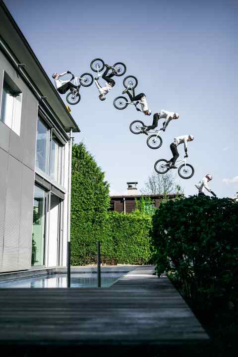   Video production: Fabio Wibmer in the home office