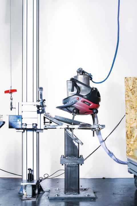 Our own helmet test rig in the BIKE test lab.