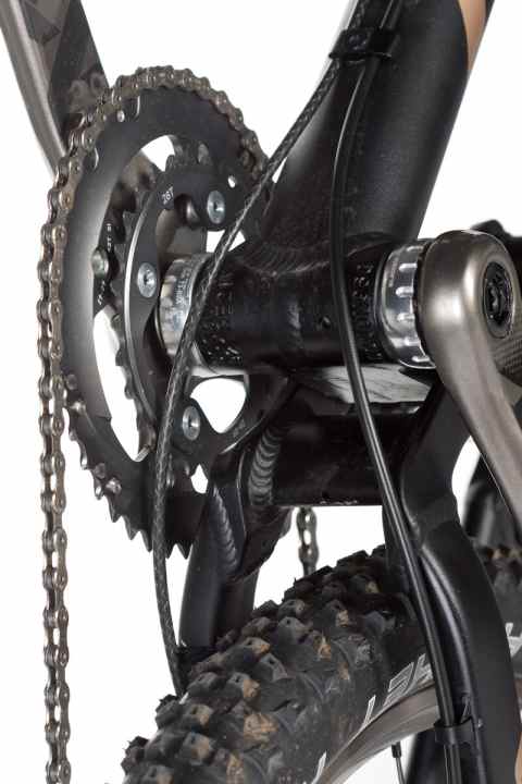   Bergamont: To prevent the cable from rubbing against the chainrings, the cable guide should be positioned further forward under the chainstay.