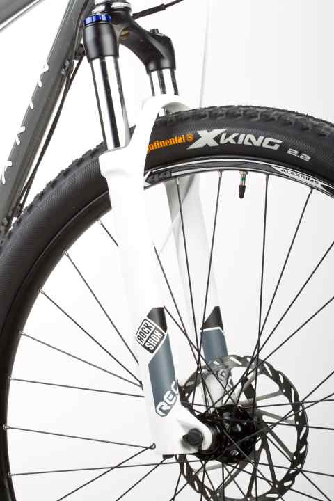   The steel Recon has no place in this price range.