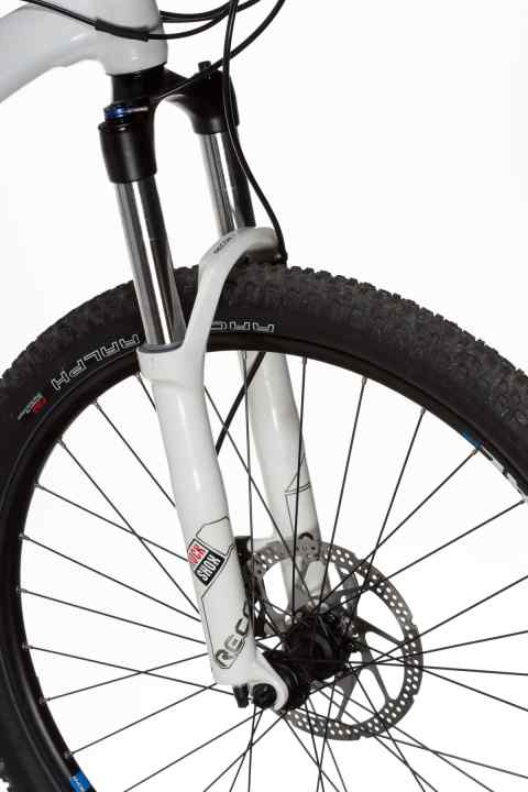   The weakest fork in the test field: the Recon Silver is very heavy due to its steel stanchions and quickly reaches its limit.