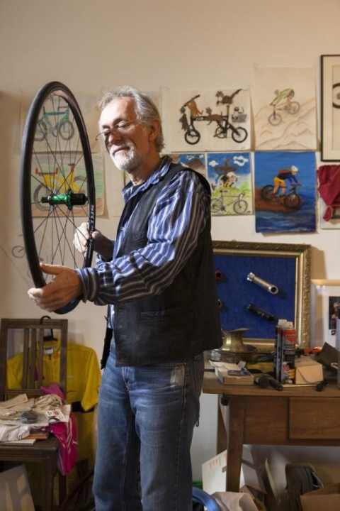 At the end of the 1980s, chemical engineer Uli Fahl began building quick-release skewers at home. With his company Tune, he laid the foundation for the tuning craze.