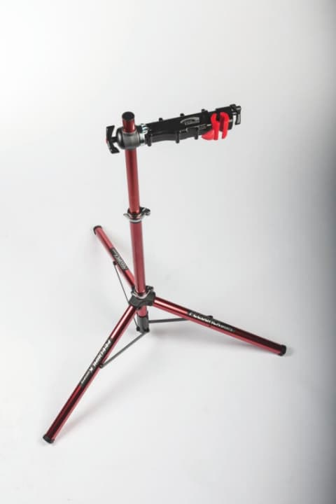   The mounting stand from Feedback Sports is the test winner.