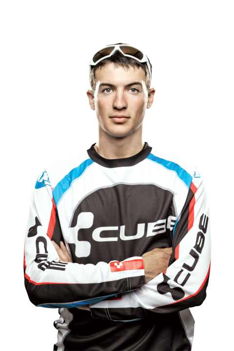   Ludwig Döhl, Enduro Team Cube: The first thing I'm going to do is get on the gondola in Malcesine and float up Monte Baldo. In the afternoon, you have the sunset all to yourself on the La Prada del Ventrar tour.