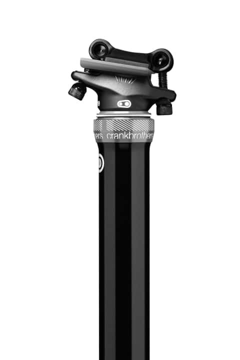   Here is the head of the Crank Brothers Highline: As the cable routing enters the dropper post from below, there are no cables at the top.