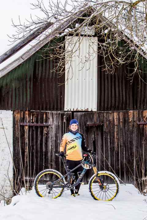   Fun turned serious: Thoma started racing enduro on a whim. After her first successes, the Allgäu native can now make a living from it.