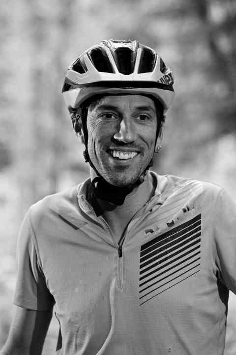   Stephan Ottmar, Bike-Tester: "In direkten Vergleich gebe ich der Eagle den Vorzug. Die Sram-Schaltung funktioniert bestens, ist einfacher aufgebaut und damit sehr montage-freundlich. Außerdem ist sie leichter und deutlich günstiger."