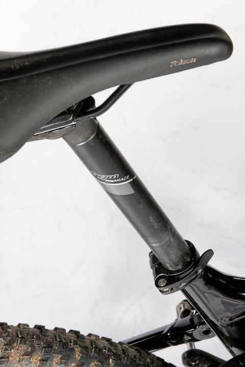   5. Das Bergamont war das einzige Bike ohne Teleskopstütze im Test. 