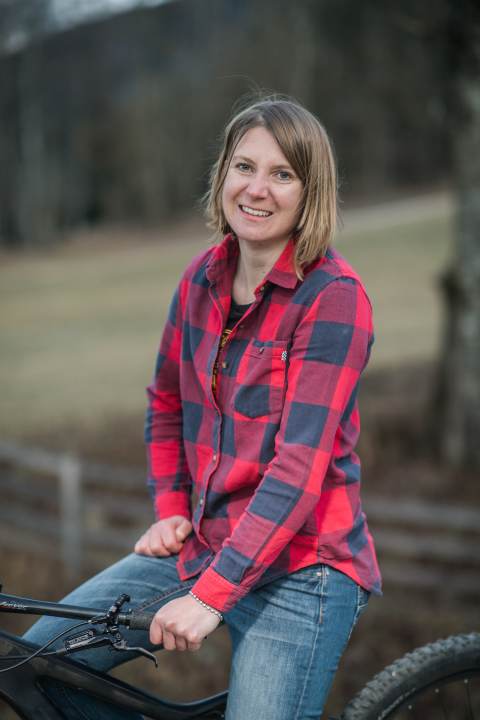 Michaela Zingerle von <a href="https://www.bikehotels.it/de/magazin/corona-faq.html" target="_blank" rel="noopener noreferrer nofollow">Bikehotels Südtirol</a>