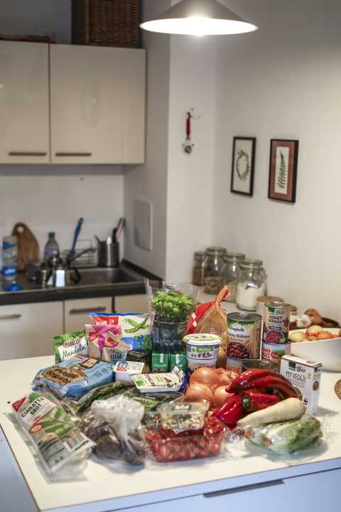 If you make a good plan and don't shy away from bulk shopping, you can save yourself a trip to the supermarket during the week.