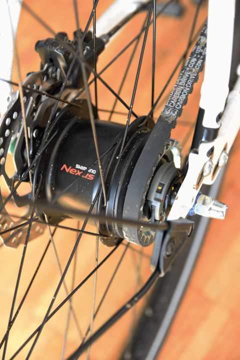 Proven endurance runner 8-speed Nexus: For maintenance, the inner workings must be removed and flushed every 5000 kilometres or annually.
