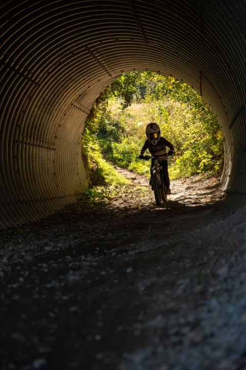 Six years young and already plenty of bike park experience: Matheo Apel belongs to a new generation of mountain bikers with great potential.