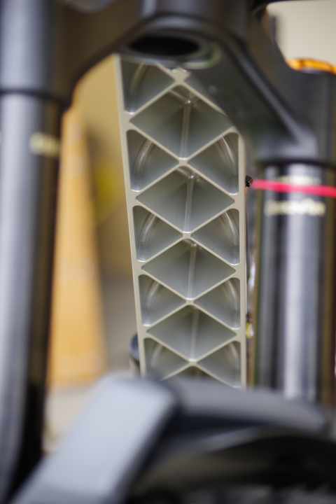 An extremely large amount of material is milled out of the down tube of the PM Sports Pika. This is intended to save weight and gives the chassis an extravagant look.