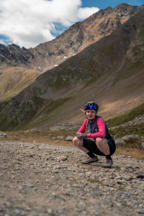14 jours de randonnée à vélo. Au programme, pas seulement rouler, mais aussi pousser, porter et marcher sans vélo. Une épreuve pour les chaussures.